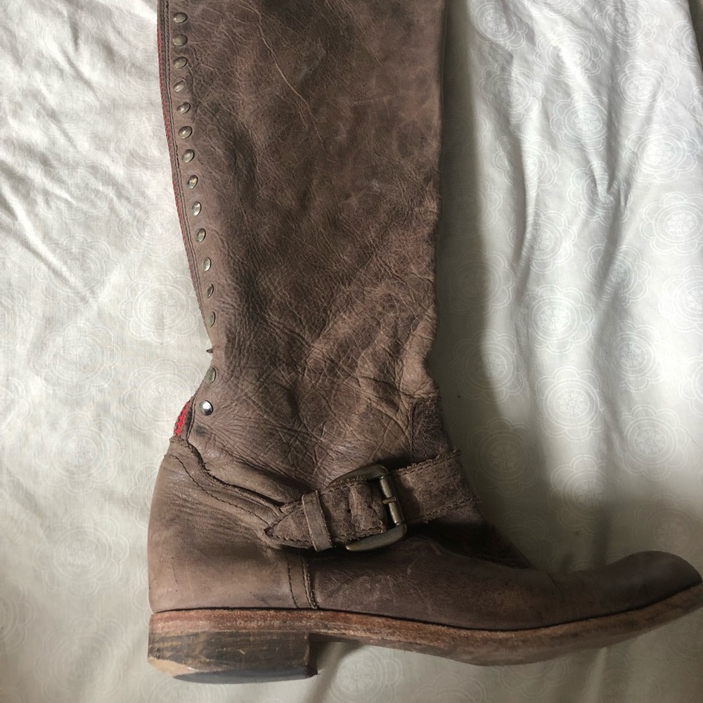 Steve Madden Distressed Riding Boots w Red Zipper